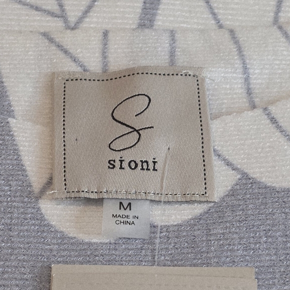 Sioni Blue And White Floral Print Dolman Sleeve Sweater Size M - Picture 8 of 10